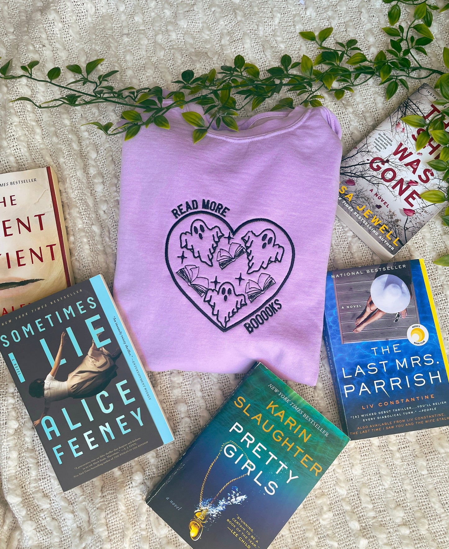 Read More BOOks Halloween Sweatshirt