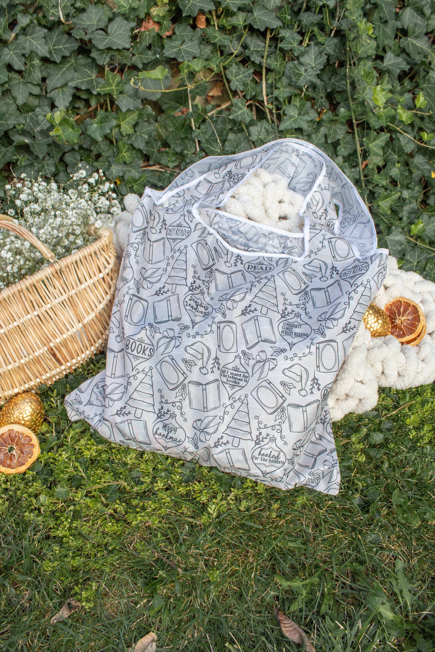 Seasons Readings | Reusable Bookish Foldable Christmas Tote