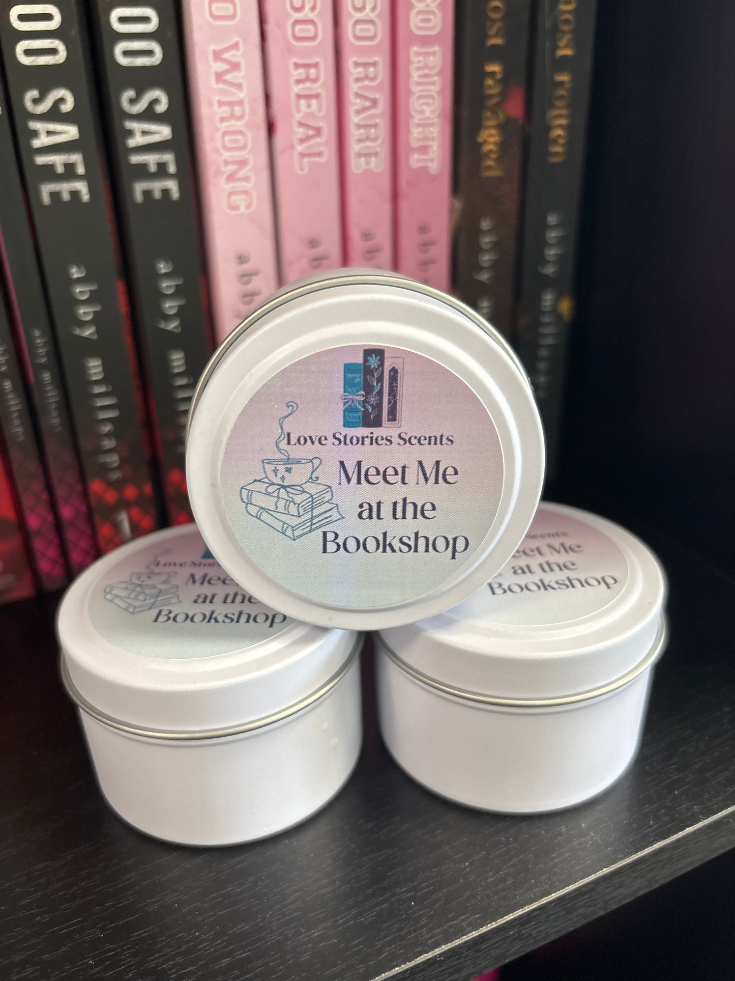 Meet Me at the Bookshop Candle