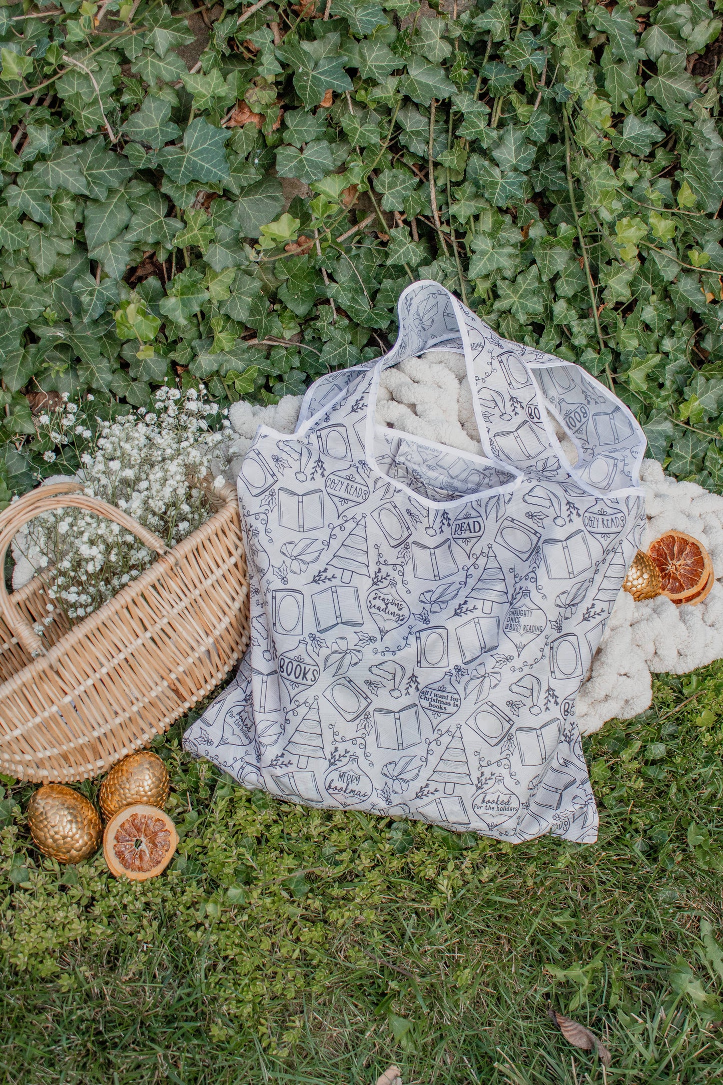 Seasons Readings | Reusable Bookish Foldable Christmas Tote