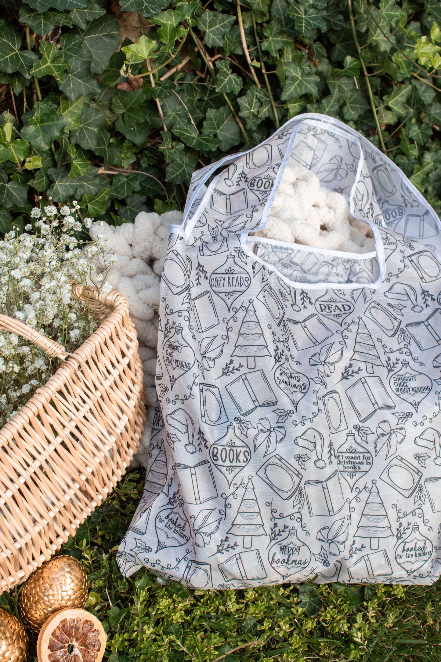 Seasons Readings | Reusable Bookish Foldable Christmas Tote