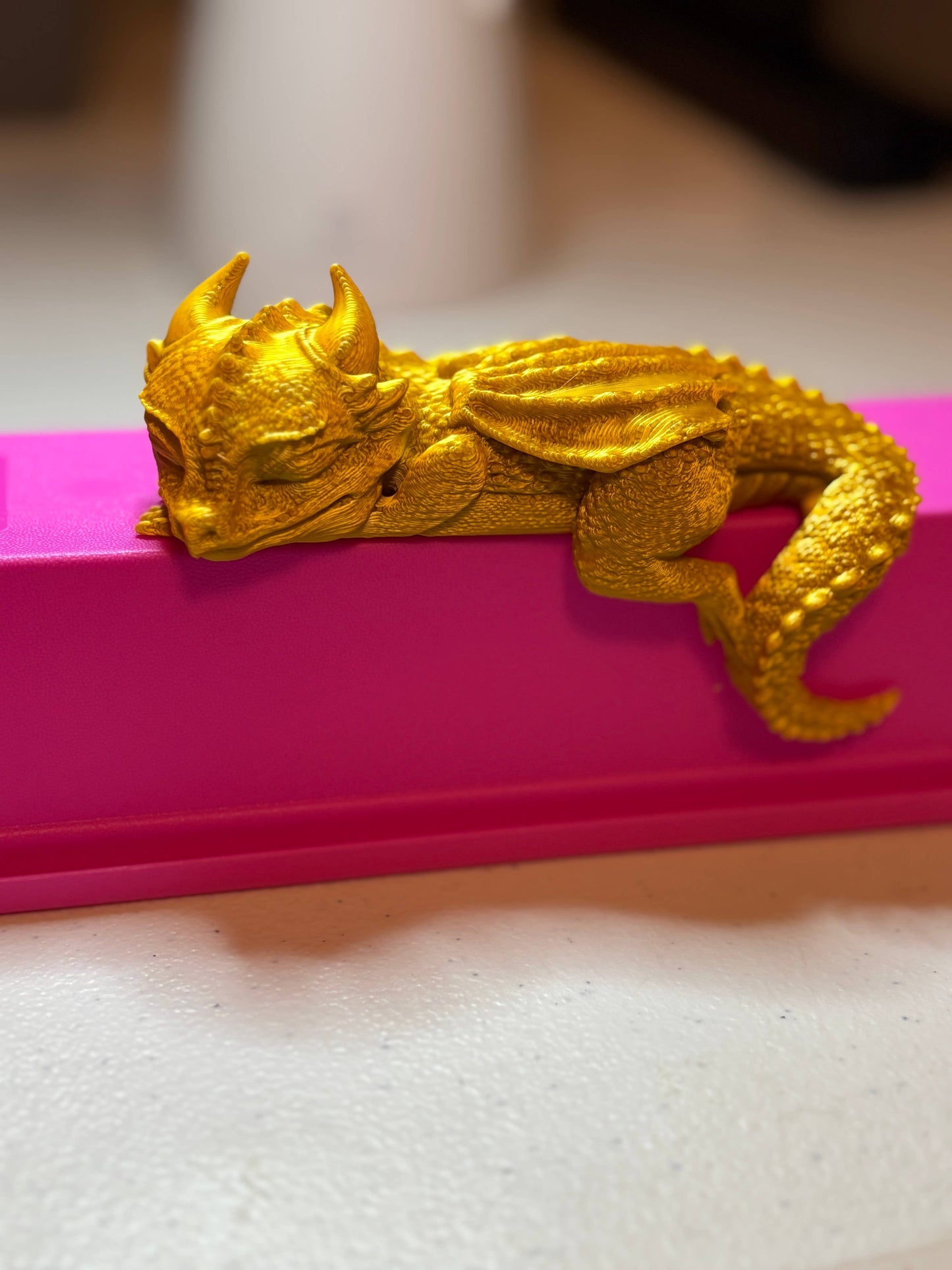 3D Printed: Sleeping Bookshelf Dragon