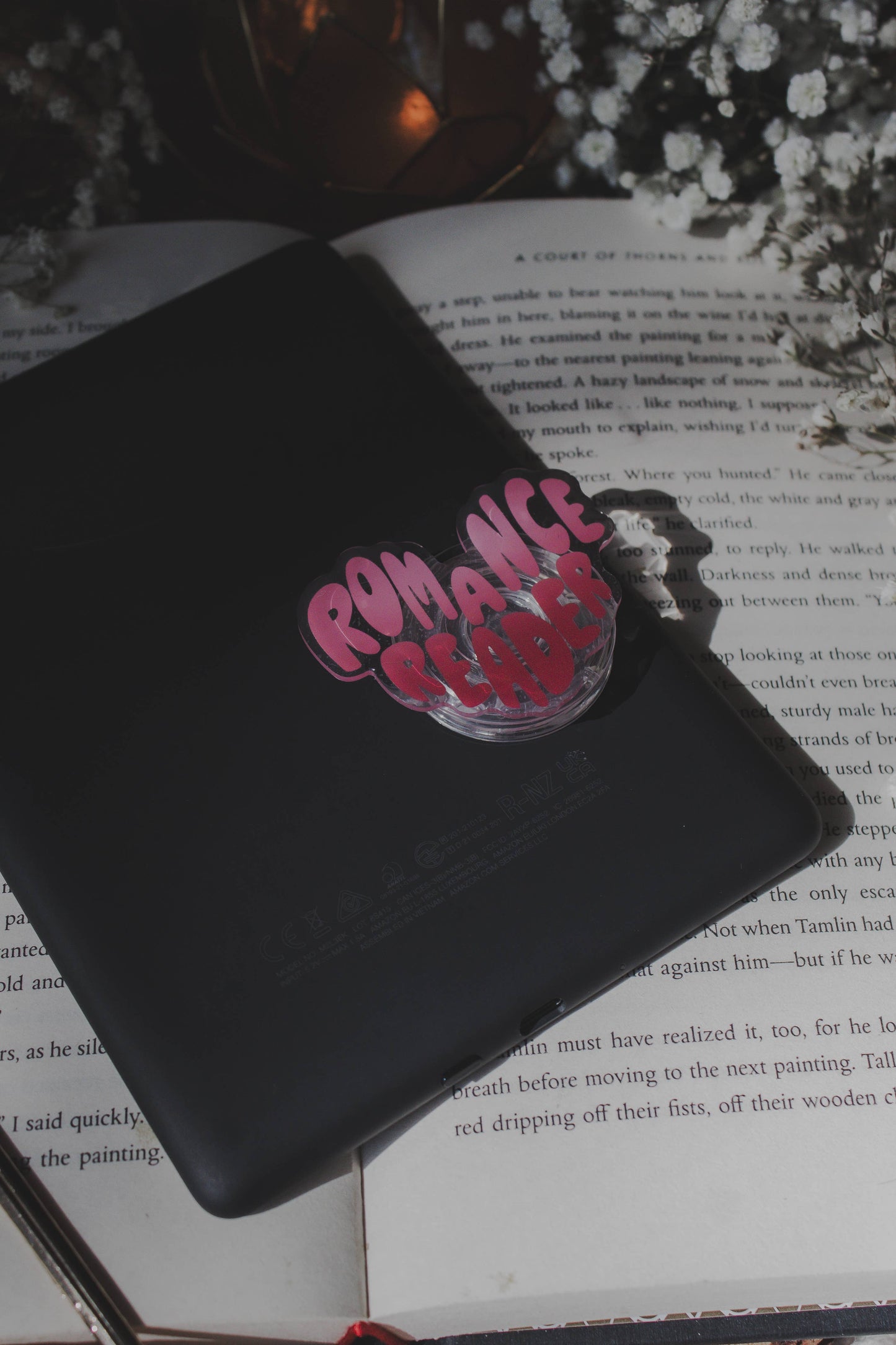 Romance Reader Heart Kindle / Phone Grip
