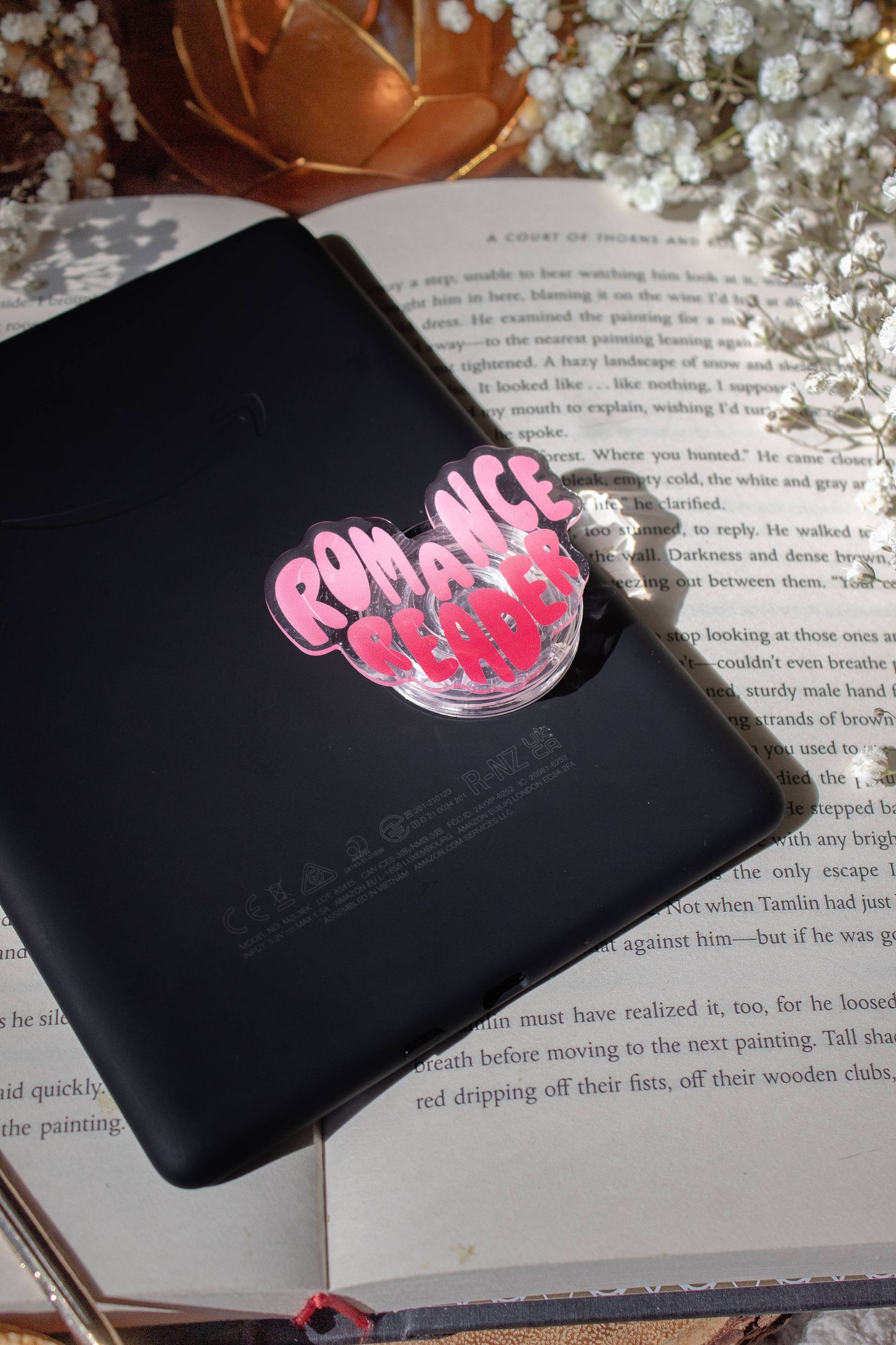 Romance Reader Heart Kindle / Phone Grip