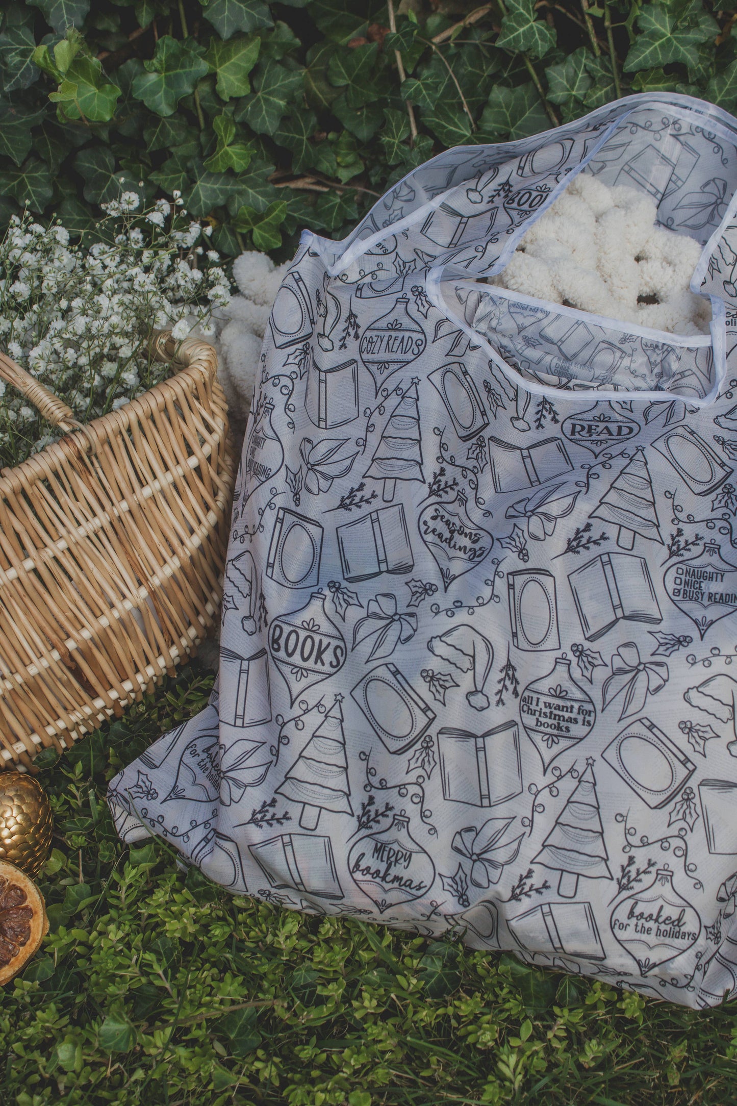 Seasons Readings | Reusable Bookish Foldable Christmas Tote